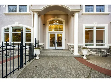 2744 NW Daysha Drive Roseburg OR 97471