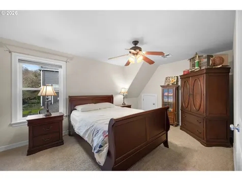 2744 NW Daysha Drive Roseburg OR 97471