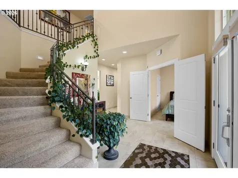 2744 NW Daysha Drive Roseburg OR 97471
