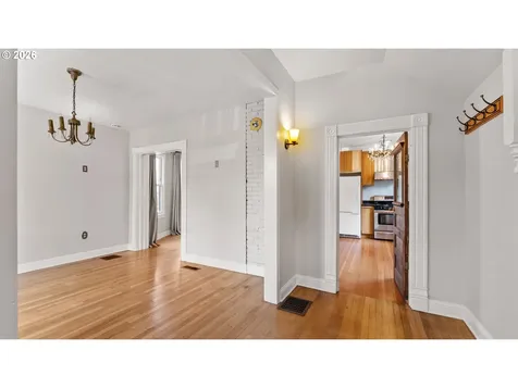 111 N Monroe Street Portland OR 97227