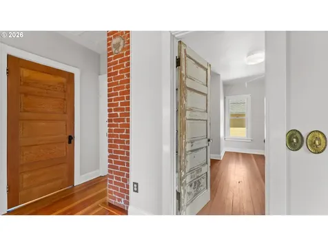 111 N Monroe Street Portland OR 97227