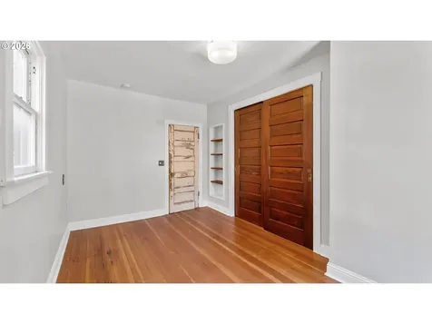 111 N Monroe Street Portland OR 97227