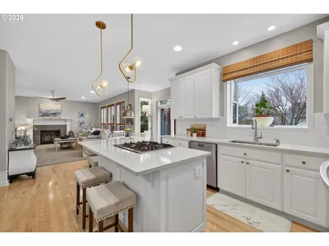 14024 NW Eagleridge Lane Portland OR 97229