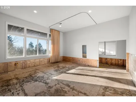 8336 NW Thompson Road Portland OR 97229