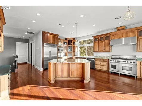 8336 NW Thompson Road Portland OR 97229
