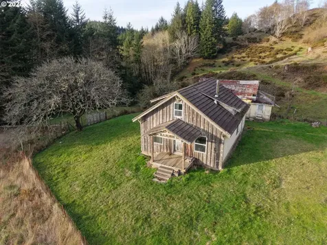 96312 Shutters Creek Lane North Bend OR 97459