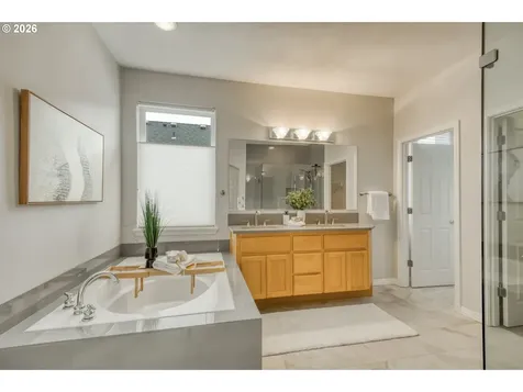 5242 NW Crady Lane Portland OR 97229