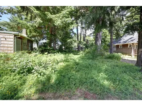216 E Harrison Street Cannon Beach OR 97110