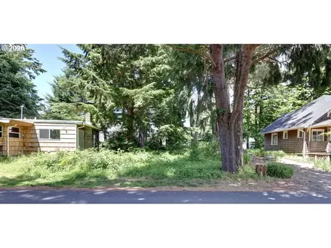 216 E Harrison Street Cannon Beach OR 97110