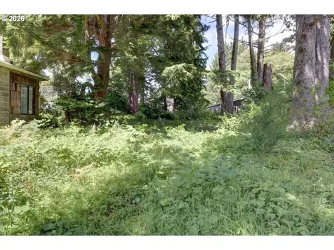 216 E Harrison Street Cannon Beach OR 97110