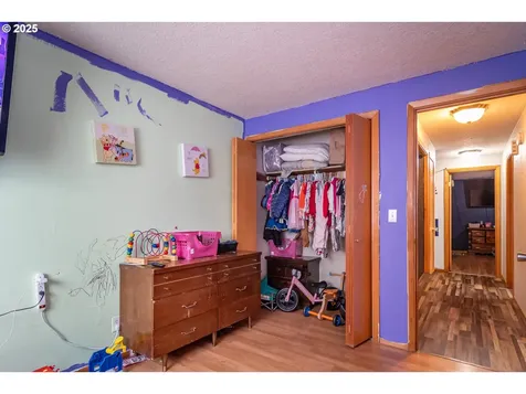 1785 NW Grove Street Roseburg OR 97471
