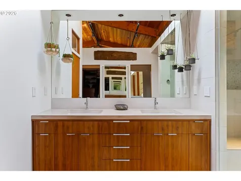 36435 SE Gordon Creek Road Corbett OR 97019