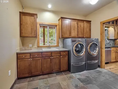 29977 SW Heater Road Sherwood OR 97140