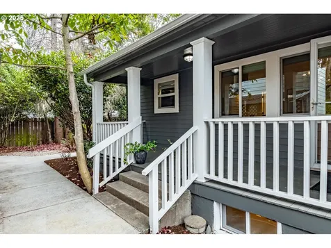 7744 SE 72nd Avenue Portland OR 97206