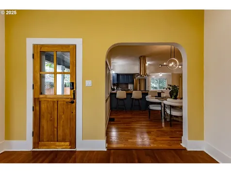 7744 SE 72nd Avenue Portland OR 97206
