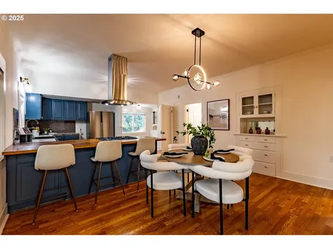 7744 SE 72nd Avenue Portland OR 97206