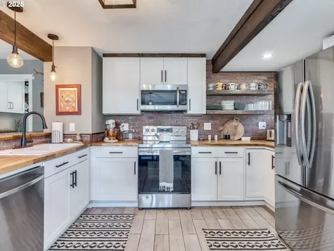 780 G Street Washougal WA 98671