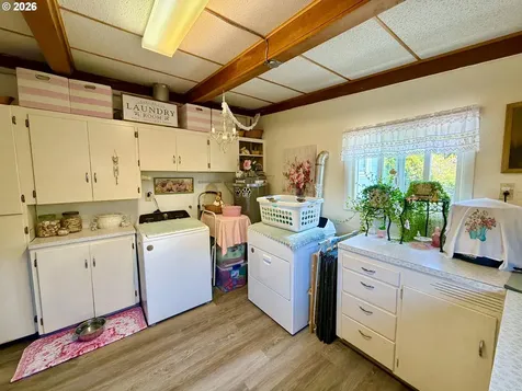 433 Fir Street Brookings OR 97415