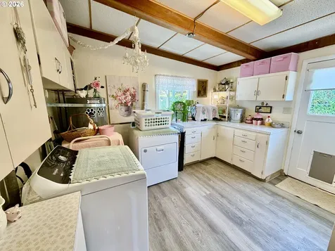 433 Fir Street Brookings OR 97415