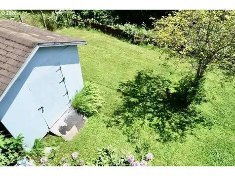 433 Fir Street Brookings OR 97415