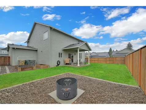 841 Pebble Street Brownsville OR 97327