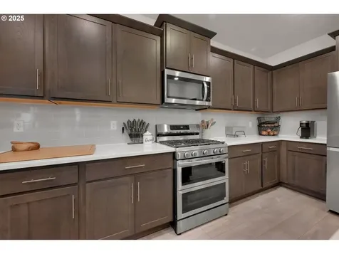 841 Pebble Street Brownsville OR 97327