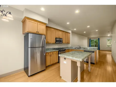 1912 NE 48th Way Hillsboro OR 97124