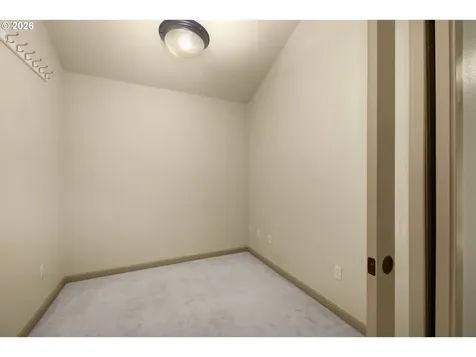 1912 NE 48th Way Hillsboro OR 97124