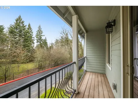 1912 NE 48th Way Hillsboro OR 97124