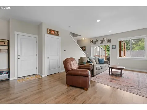 14112 SE Insley Street Portland OR 97236