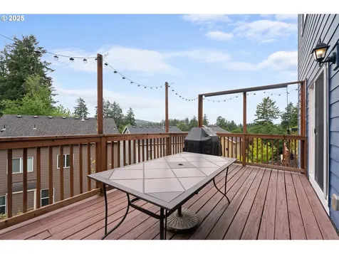 14112 SE Insley Street Portland OR 97236