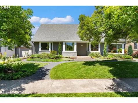 3601 SE Insley Street Portland OR 97202