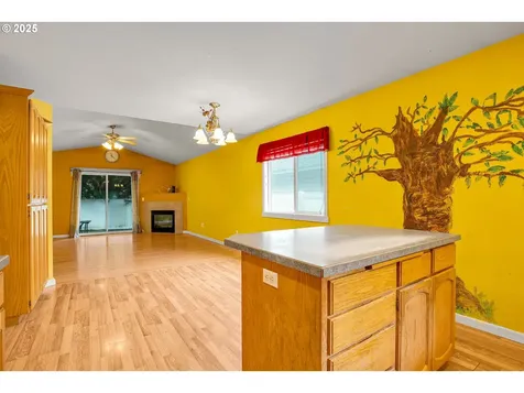 1309 NE 116th Circle Vancouver WA 98685