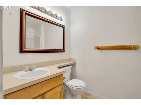 1309 NE 116th Circle Vancouver WA 98685