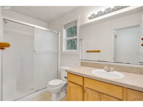 1309 NE 116th Circle Vancouver WA 98685