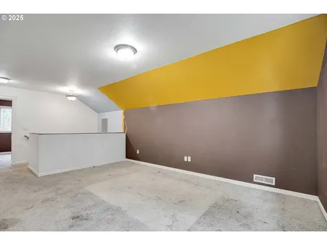 1309 NE 116th Circle Vancouver WA 98685