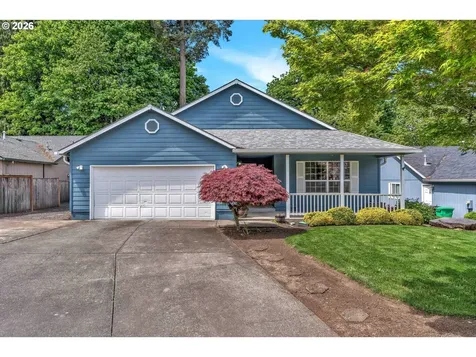 389 NW Sadie Court Hillsboro OR 97124