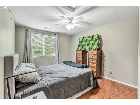 389 NW Sadie Court Hillsboro OR 97124