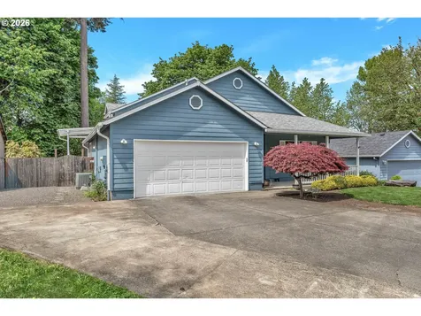 389 NW Sadie Court Hillsboro OR 97124