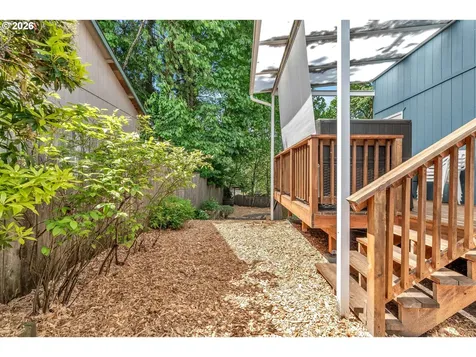 389 NW Sadie Court Hillsboro OR 97124