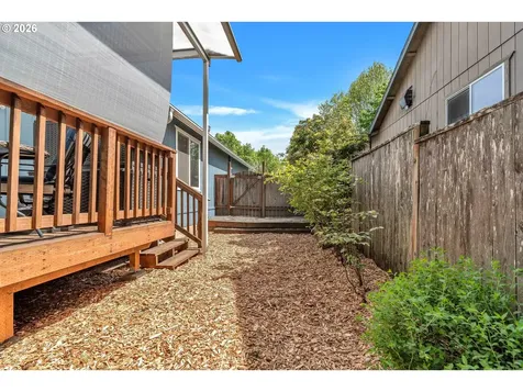 389 NW Sadie Court Hillsboro OR 97124