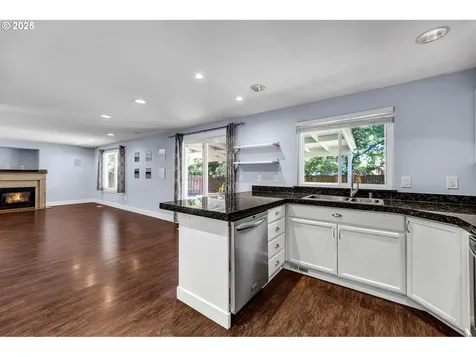 18512 SE 20th Way Vancouver WA 98683