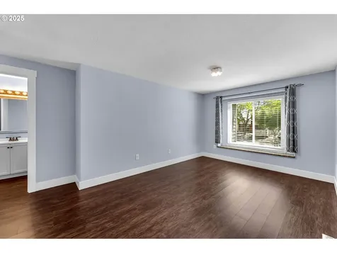 18512 SE 20th Way Vancouver WA 98683