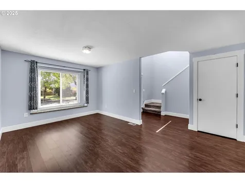 18512 SE 20th Way Vancouver WA 98683