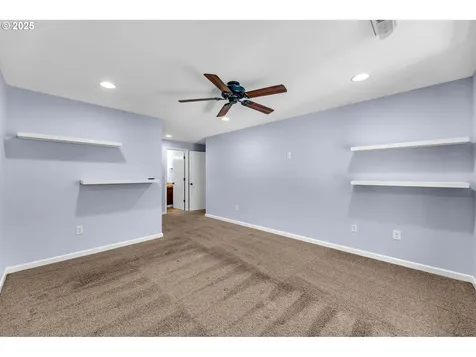 18512 SE 20th Way Vancouver WA 98683