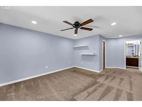 18512 SE 20th Way Vancouver WA 98683