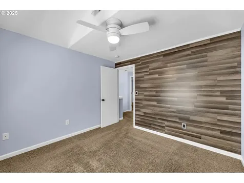 18512 SE 20th Way Vancouver WA 98683