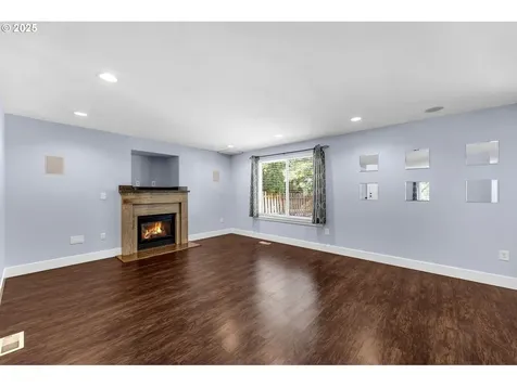 18512 SE 20th Way Vancouver WA 98683