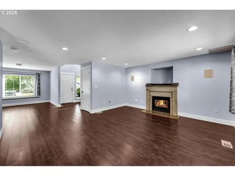 18512 SE 20th Way Vancouver WA 98683