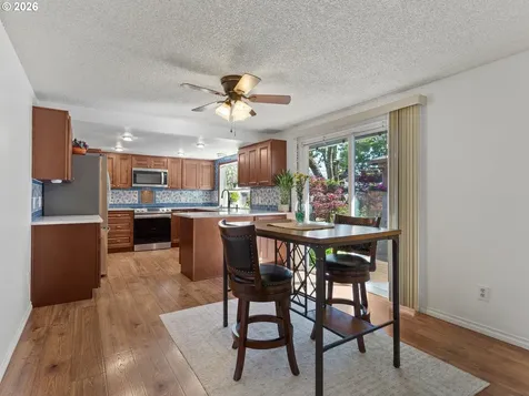 1007 SE 146th Court Vancouver WA 98683